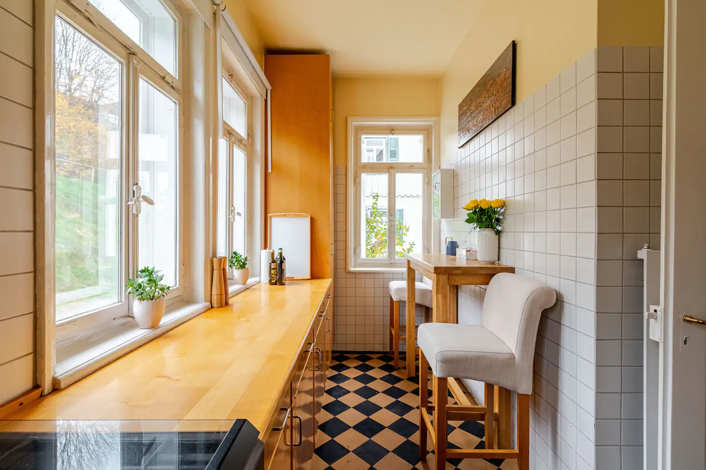 Klassische Küche mit hochwertigen Geräten