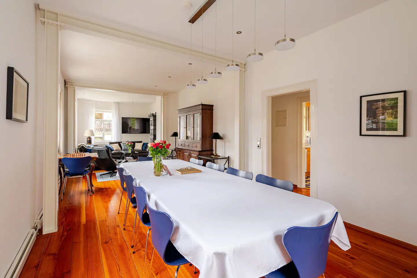 Luxuriöser Wohnraum mit Platz für Familienfeste